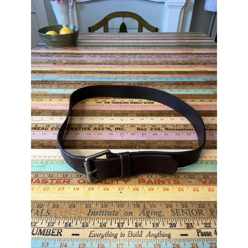 Levi’s Dark Brown Genuine Leather Belt Men’s M 34-36 Silver Buckle Hardware
